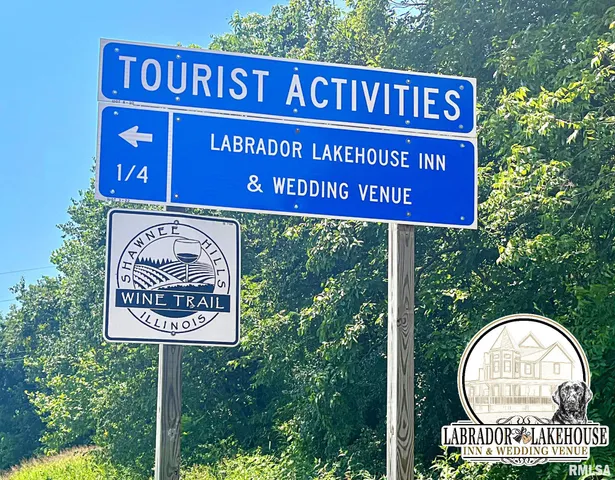 $1,300,000 | 6156 Chautauqua Road, Murphysboro, IL 62966