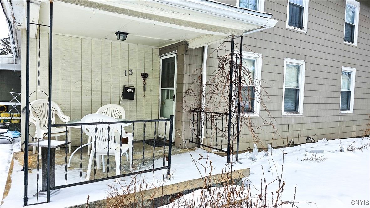 16 Capitol Street Auburn, NY 13021 - Photo 3 of 46