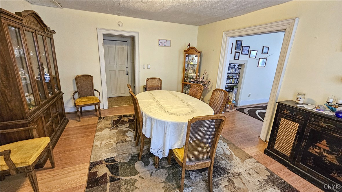 16 Capitol Street Auburn, NY 13021 - Photo 7 of 46 13 Foote