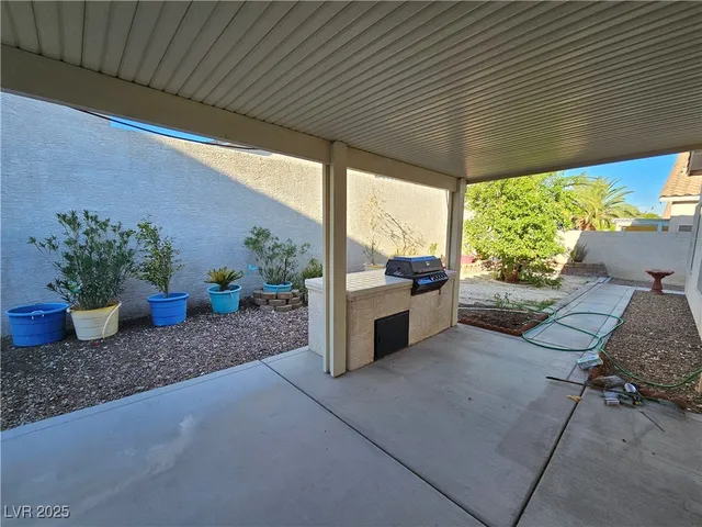 $2,090 | 7990 Nookfield Drive, Las Vegas, NV 89147