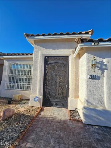 $2,090 | 7990 Nookfield Drive, Las Vegas, NV 89147