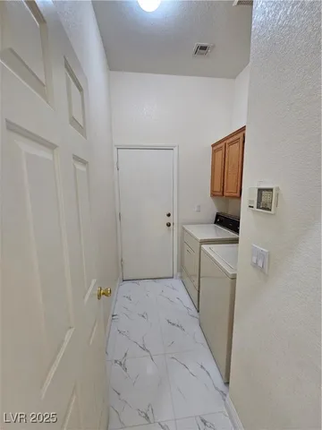 $2,090 | 7990 Nookfield Drive, Las Vegas, NV 89147