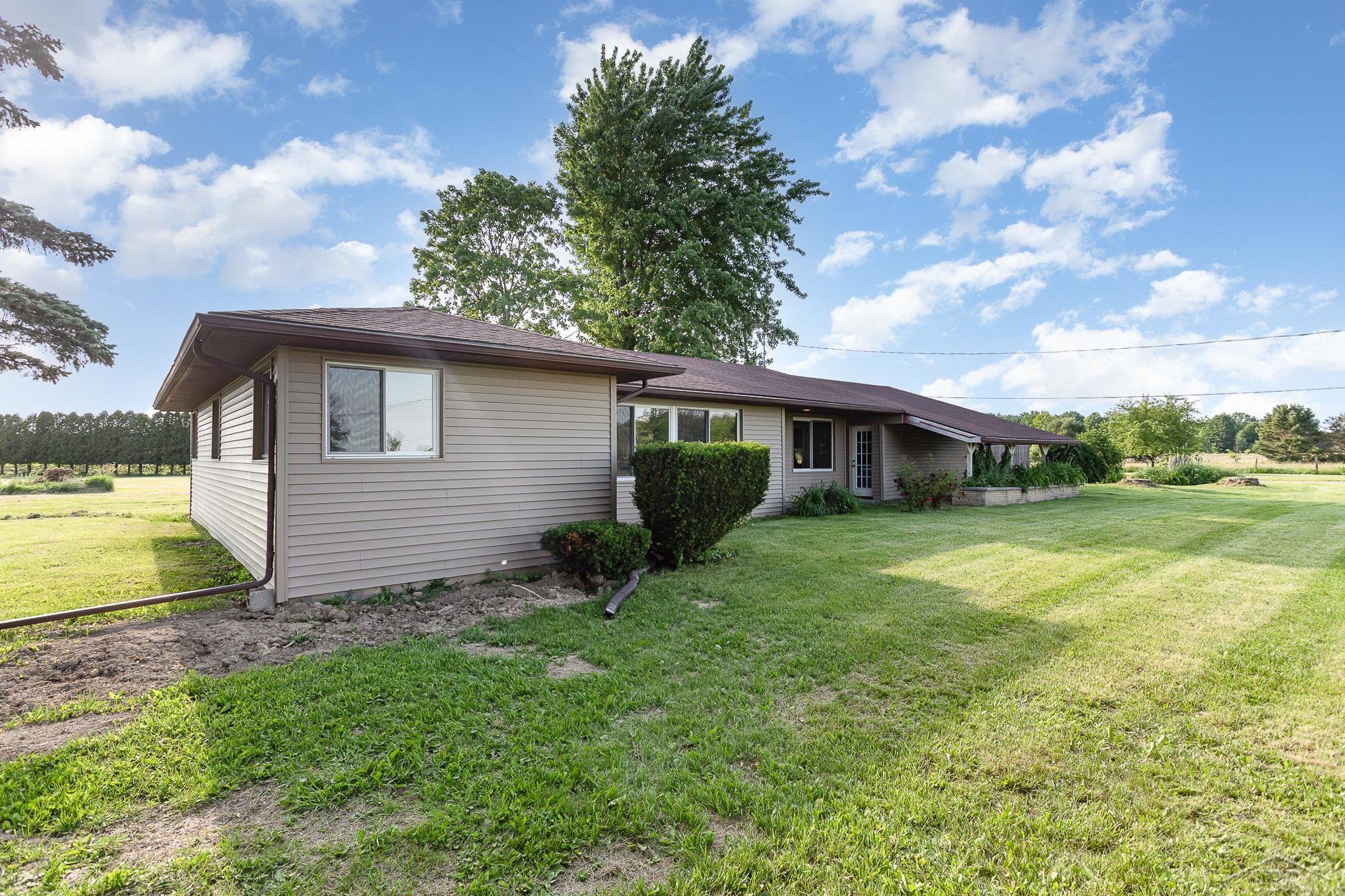 11042 South Graham Road St. Charles, MI 48655 - Photo 25 of 27