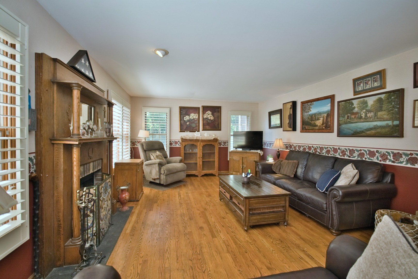 248 Perth Road Cary, IL 60013 - Photo 23 of 47
