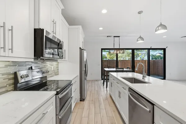 $499,000 | 3193 Santa Catalina Place, Greenacres, FL 33467