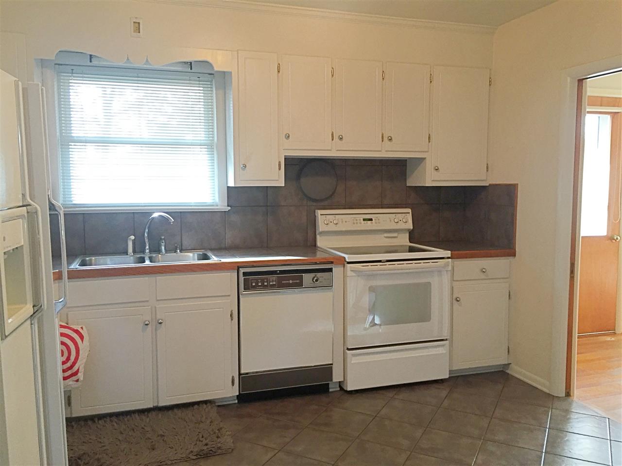 1824 Westminster Road Waynesboro, VA 22980 - Photo 10 of 25 Gallery Image 10