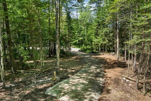 $1,590,000 | 617-619 Route 103a Map 91 New London Nh 03257, New London, NH 03257