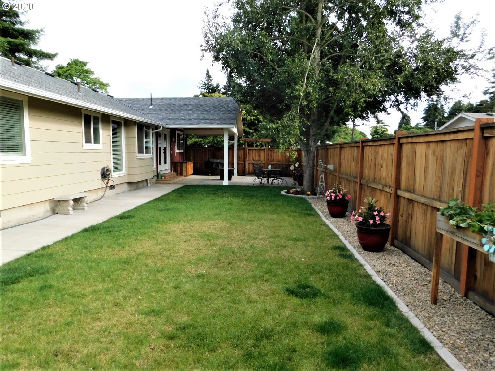 285 River Loop 2 Eugene, OR 97404 - Photo 7 of 32 Gallery Image 7