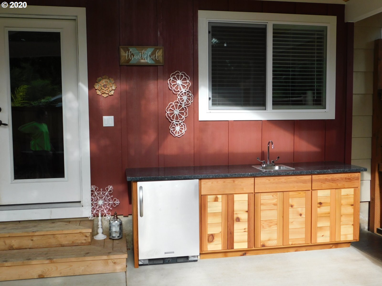 285 River Loop 2 Eugene, OR 97404 - Photo 9 of 32 Gallery Image 9