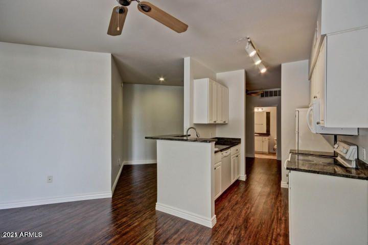 1701 East Colter Street, Unit 157 Phoenix, AZ 85016 - Photo 3 of 33 Photo #3