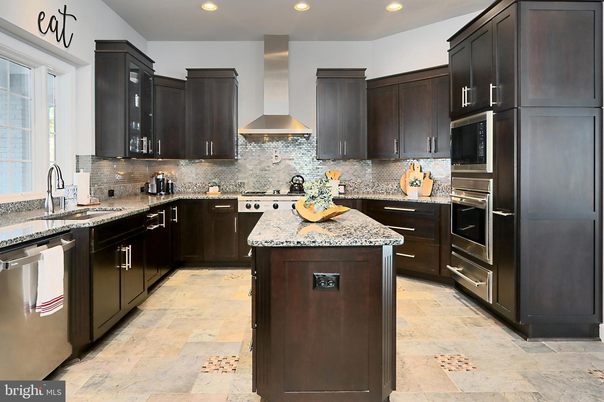 7912 Jansen Drive Springfield, VA 22152 - Photo 18 of 73