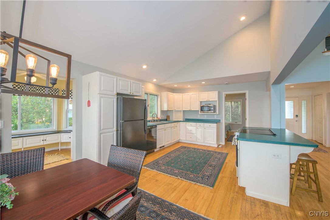 1916 West Lake Road Skaneateles, NY 13152 - Photo 7 of 27