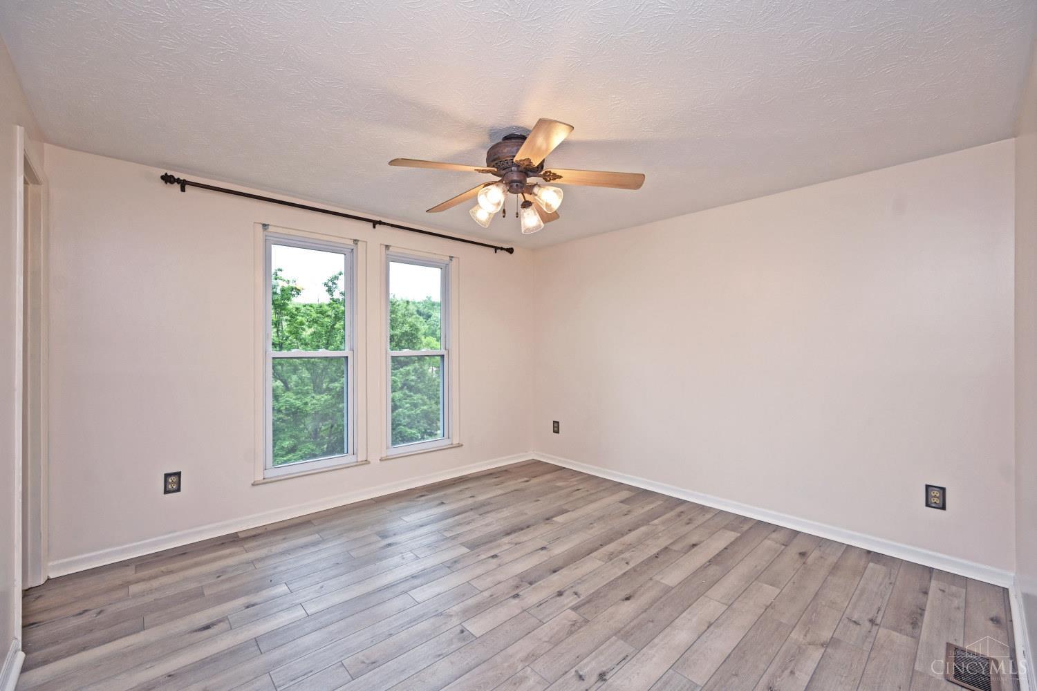 2602 Hunt Road Reading, OH 45236 - Photo 14 of 49 Gallery Image 14