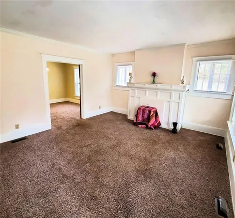 a view of bedroom and bedroom