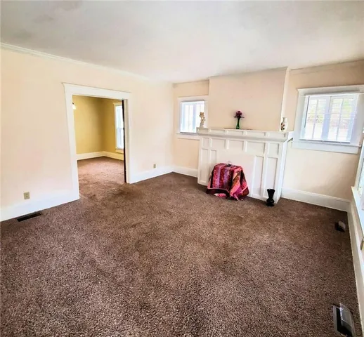 a view of bedroom and bedroom