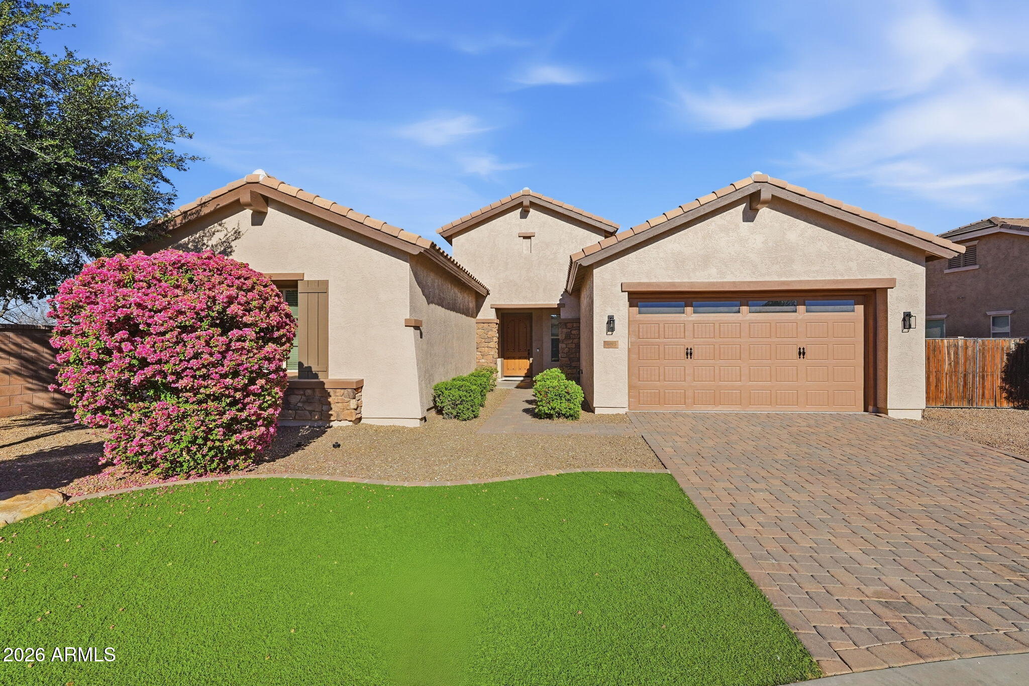 4013 South Pleasant Place Chandler, AZ 85248 - Photo 2 of 36 ListerPros_003