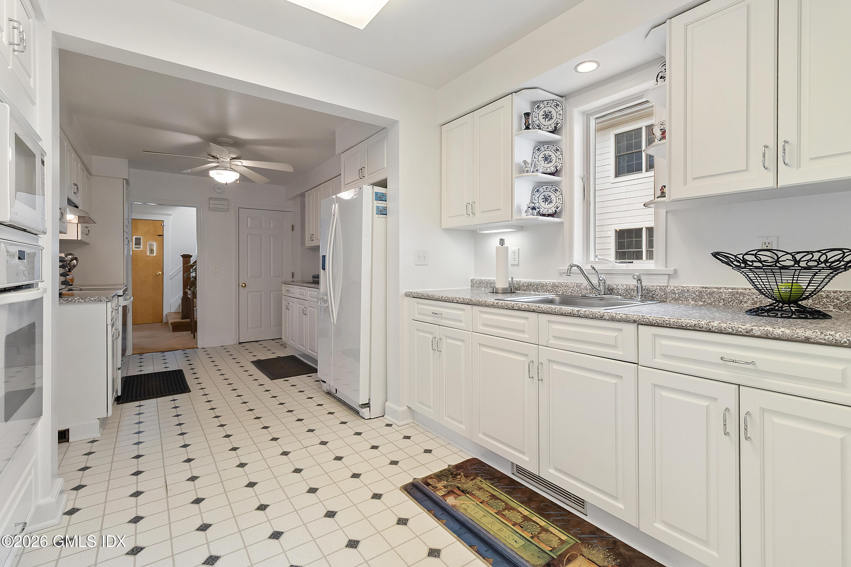 16 Kent Place Cos Cob, CT 06807 - Photo 13 of 32 Kitchen Second Sink