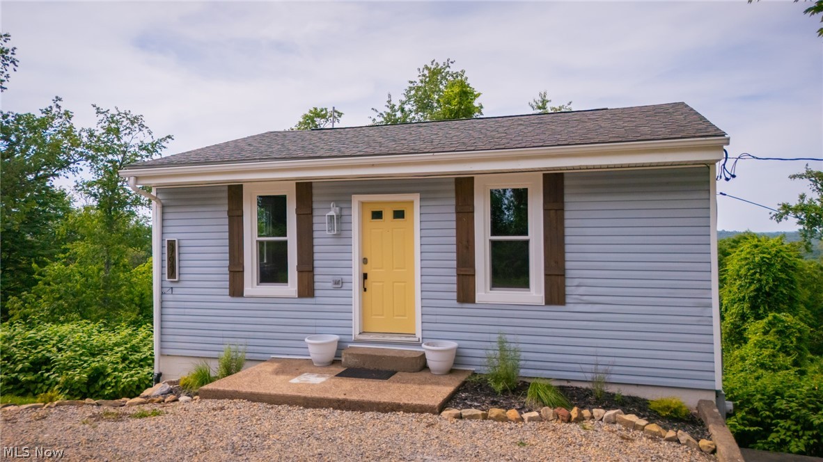 57087 Ferryview Road Martins Ferry, OH 43935 - Photo 11 of 32