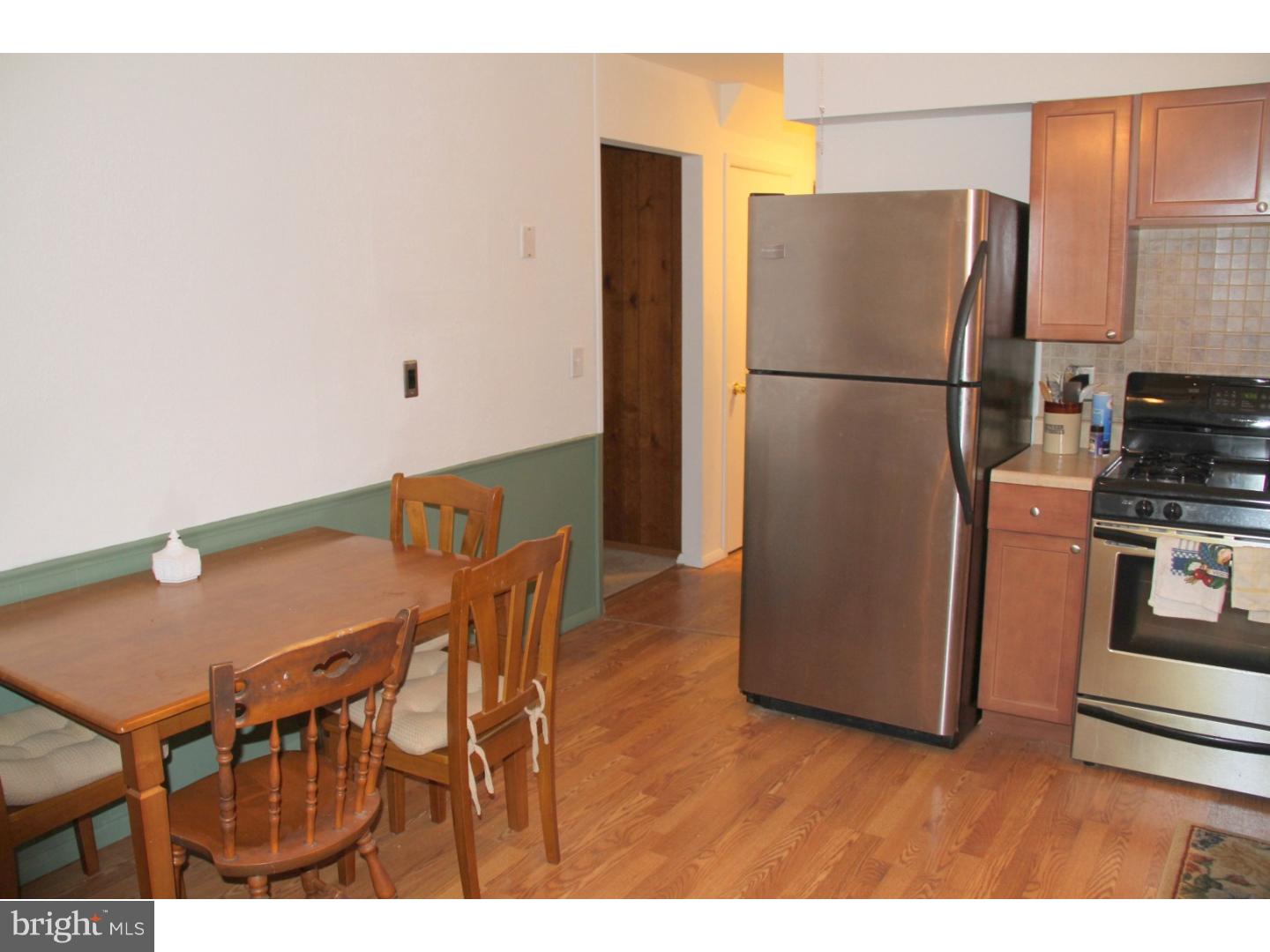 540 Edinburg Road Hamilton, NJ 08619 - Photo 4 of 13