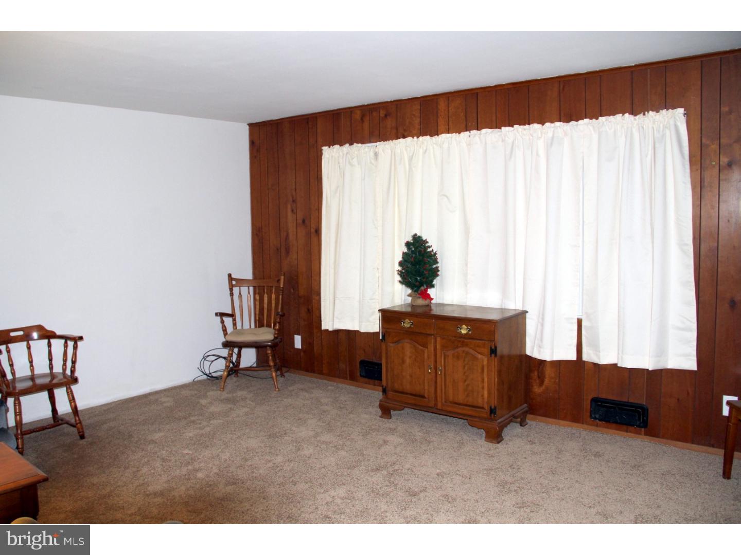 540 Edinburg Road Hamilton, NJ 08619 - Photo 7 of 13