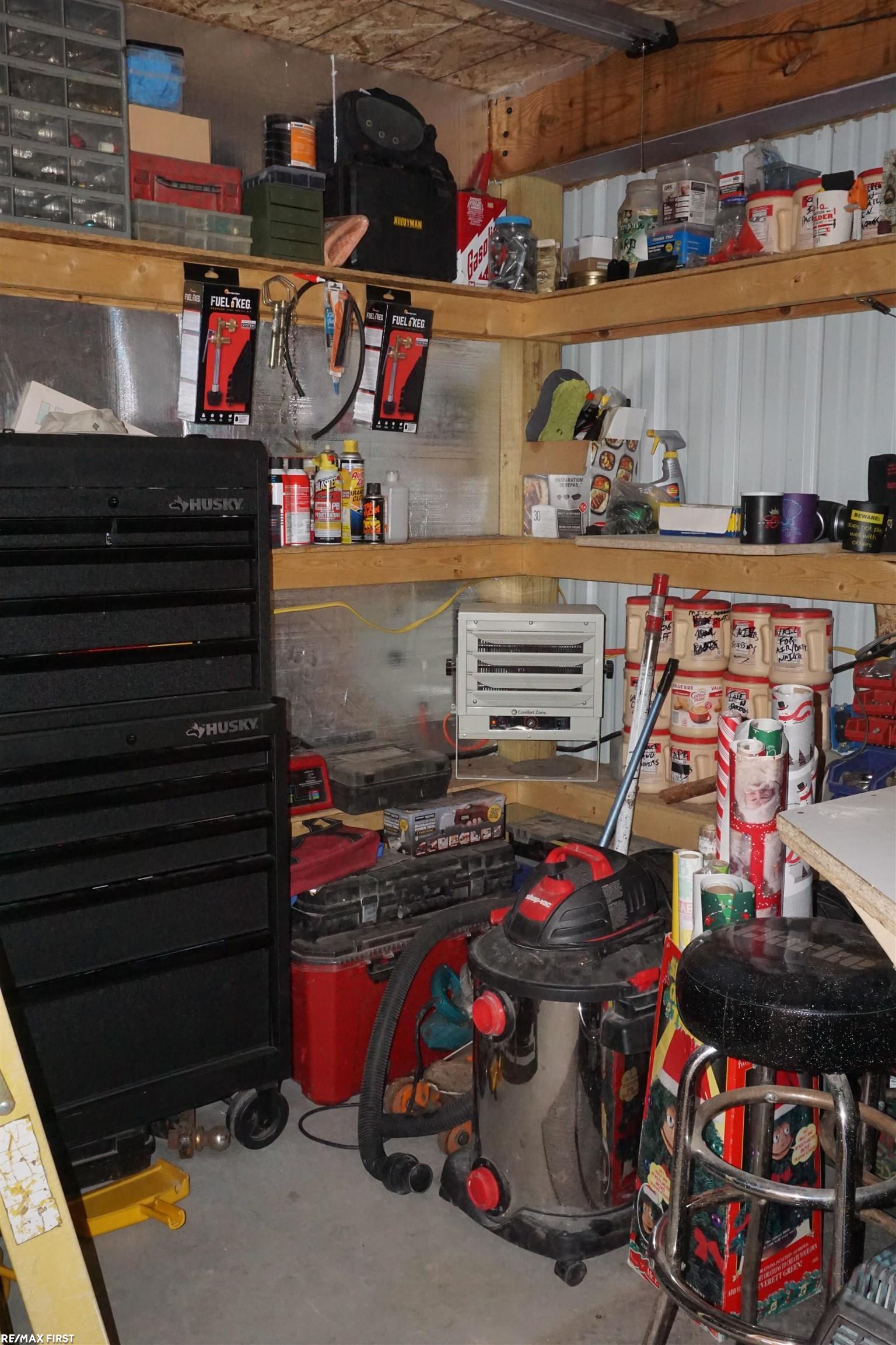 2138 Long Road Beaverton, MI 48612 - Photo 10 of 38 50175027-ff0845e6-23e7-4610-9e8f-de199eed4a40.JPG