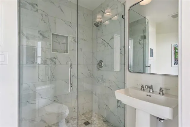 $499,900 | 2881 Peachtree Street Northeast, Unit 1005, Atlanta, GA 30305