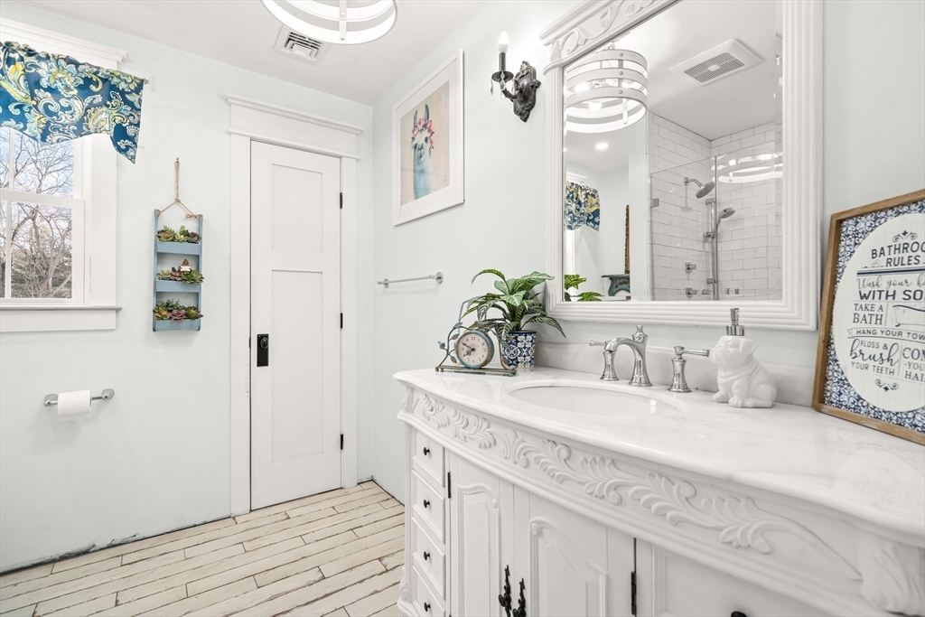 27 Park Street North Reading, MA 01864 - Photo 25 of 36