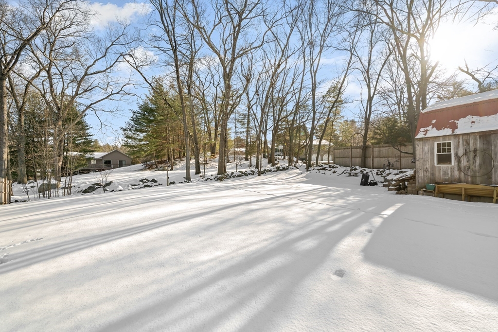 27 Park Street North Reading, MA 01864 - Photo 28 of 36