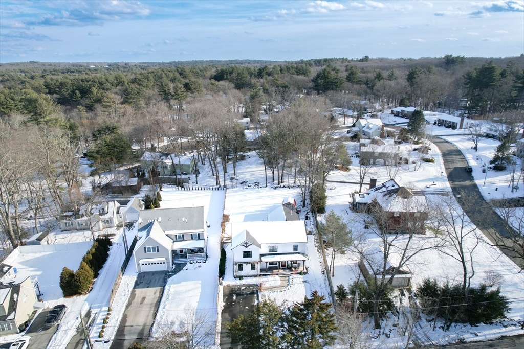 27 Park Street North Reading, MA 01864 - Photo 34 of 36