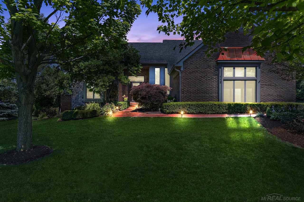 112 Oakbridge Drive Rochester, MI 48306 - Photo 1 of 47 front