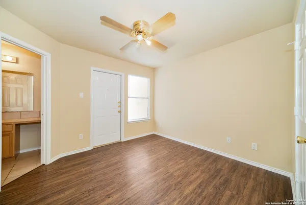 $1,395 | 1017 Schertz Parkway, Schertz, TX 78154