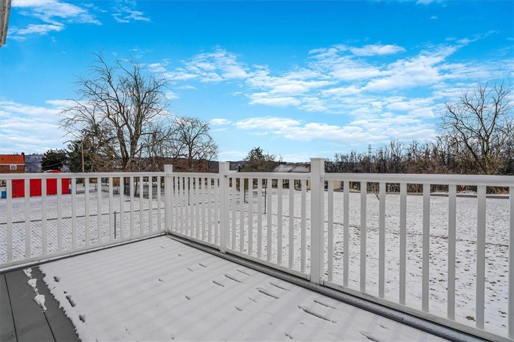 910 Foster Road Clairton, PA 15025 - Photo 38 of 50 a view of wooden fence