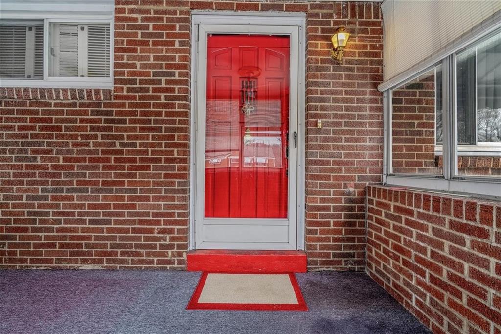 910 Foster Road Clairton, PA 15025 - Photo 5 of 50 a view of door