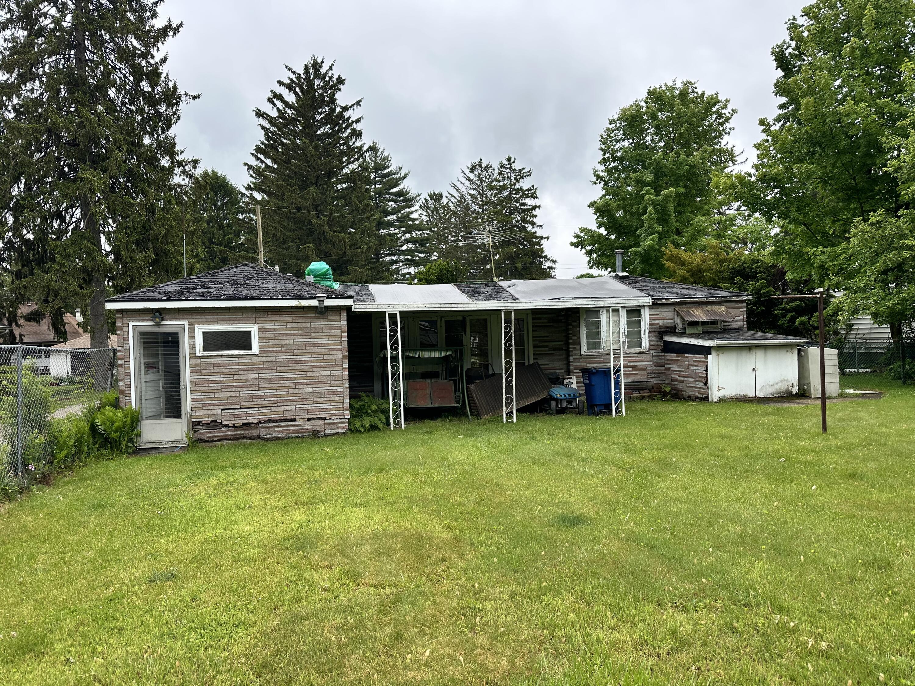 7692 North Huron Trail Rolling Prairie, IN 46371 - Photo 2 of 3 3000x2250