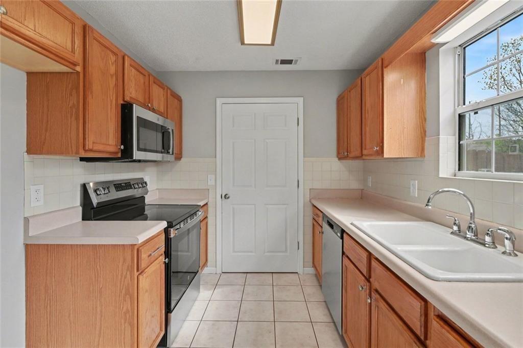 116 Westside Chase Southwest Cartersville, GA 30120 - Photo 11 of 32