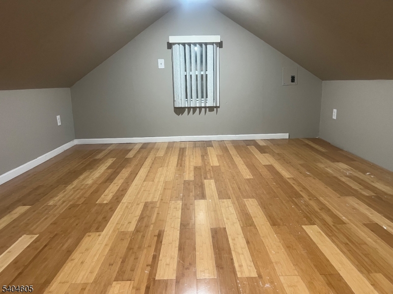 1090 Salem Road Union, NJ 07083 - Photo 19 of 45 a view of empty room