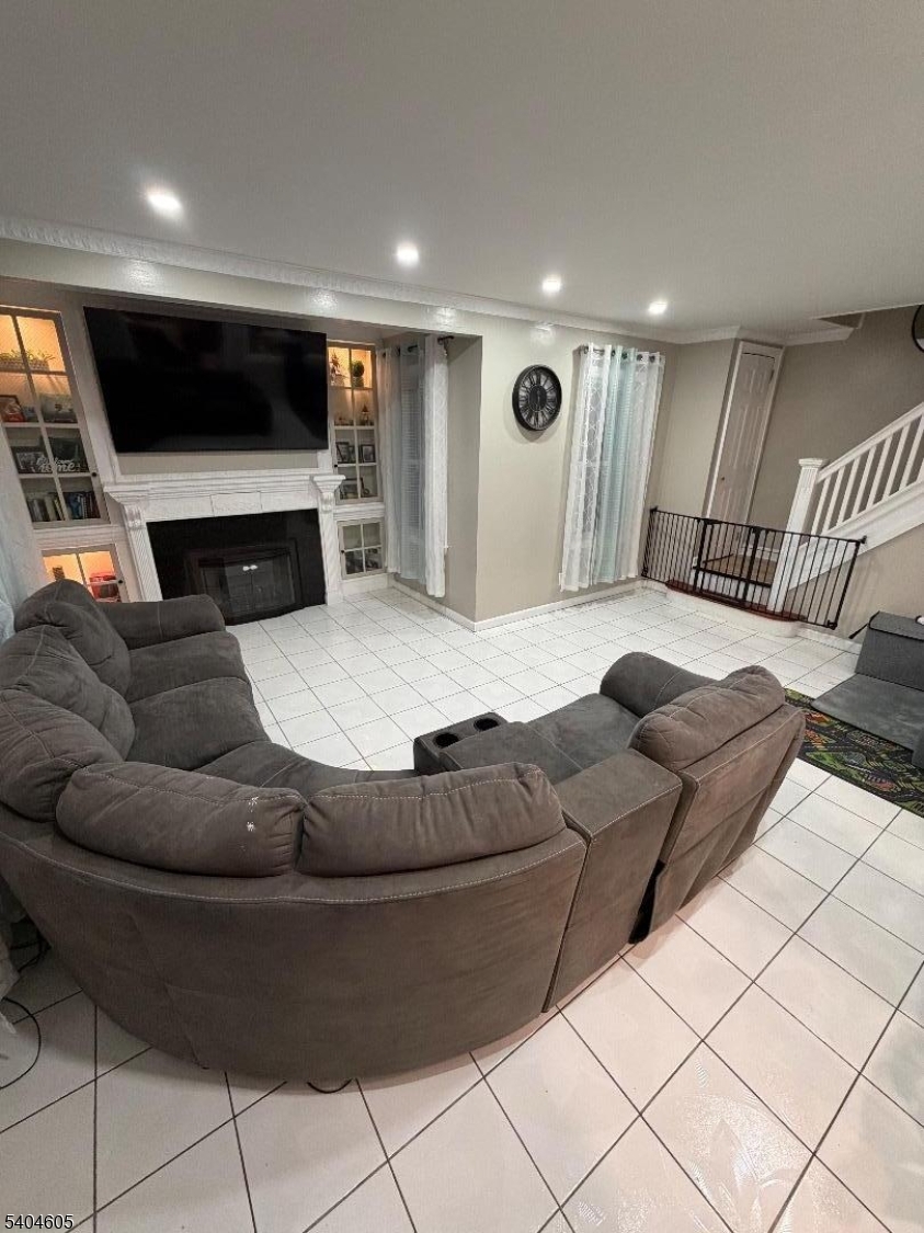 1090 Salem Road Union, NJ 07083 - Photo 9 of 45