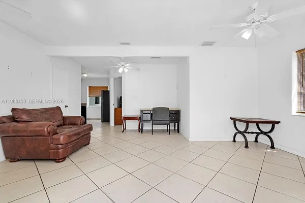 $1,650 | 2415 Pierce Street, Hollywood, FL 33020