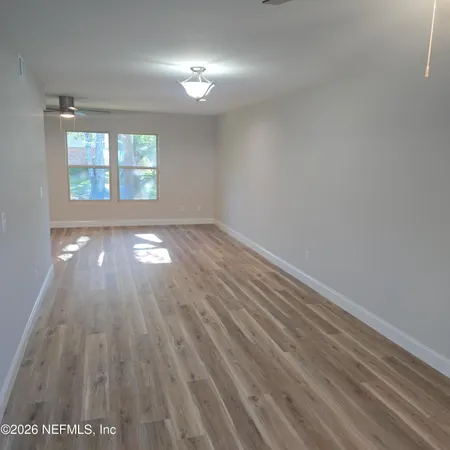 $2,350 | 8205 Kensington Square, Jacksonville, FL 32217