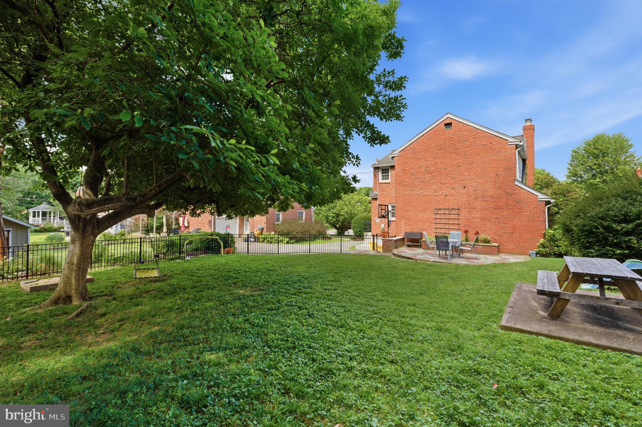 455 Glendale Circle Springfield, PA 19064 - Photo 24 of 30