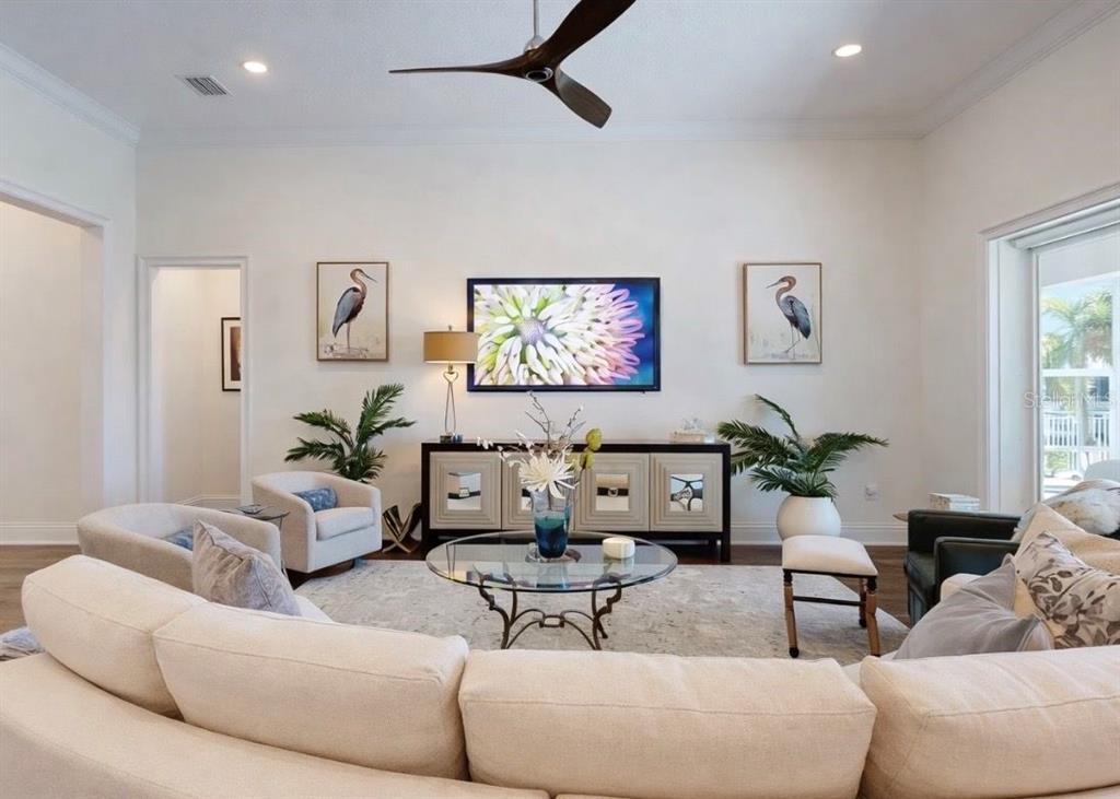 716 Pinckney Drive Apollo Beach, FL 33572 - Photo 14 of 70