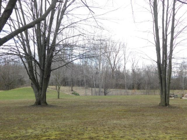 5160 Cochrane Road Almont, MI 48003 - Photo 37 of 39 50070076-36.JPG