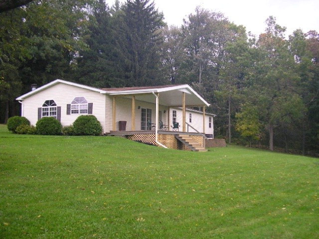 984 Horsecreek Road Seneca, PA 16346 - Photo 1 of 1 Main View
