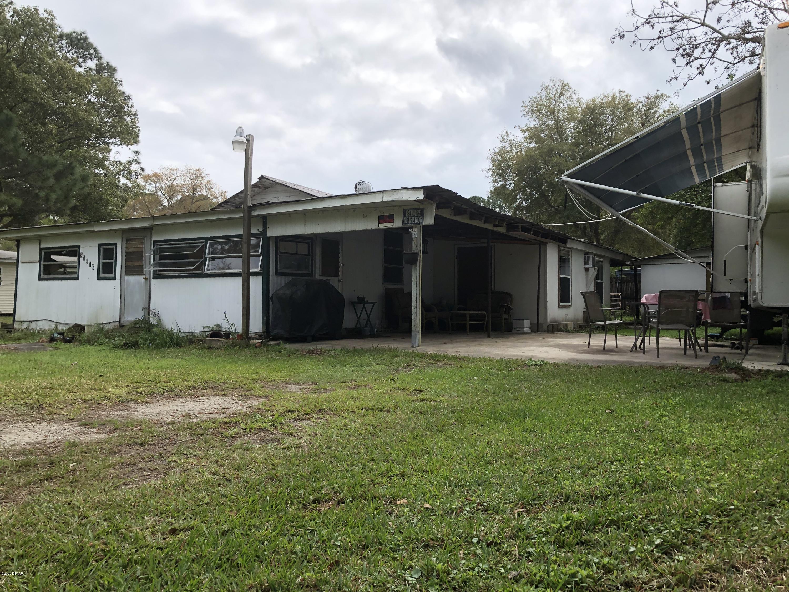 23916 Armadillo Road Astor, FL 32102 - Photo 2 of 13 IMG_2520