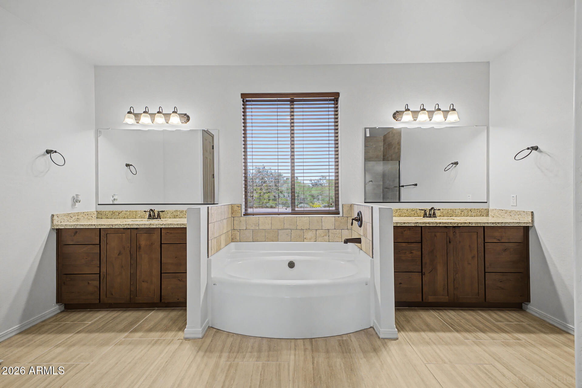 5107 East 14th Avenue Apache Junction, AZ 85119 - Photo 25 of 61 Primary Suite Bath