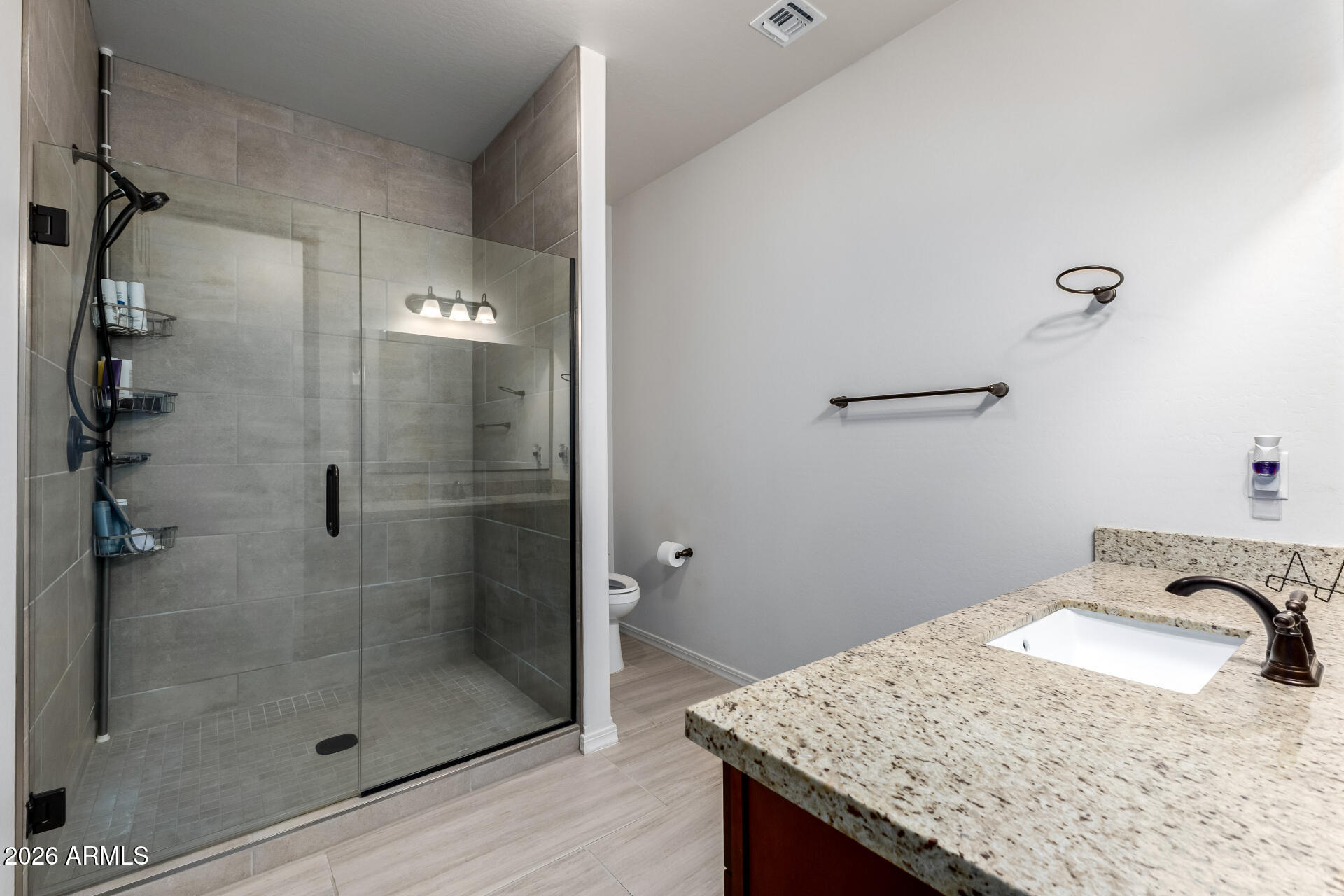 5107 East 14th Avenue Apache Junction, AZ 85119 - Photo 35 of 61 2nd Suite Bath