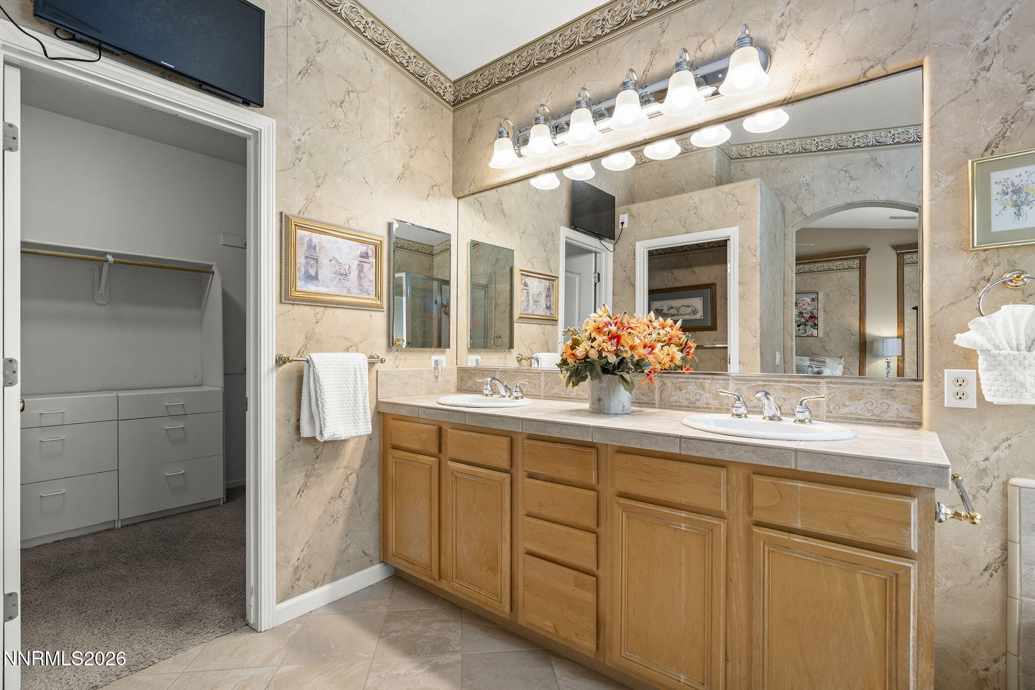 1260 Flanders Road Reno, NV 89511 - Photo 19 of 47 22-web-or-mls-_DSC0300 - Copy