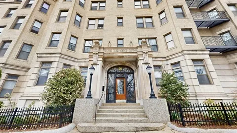 $399,000 | 56 Charlesgate East, Unit 138, Boston, MA 02215