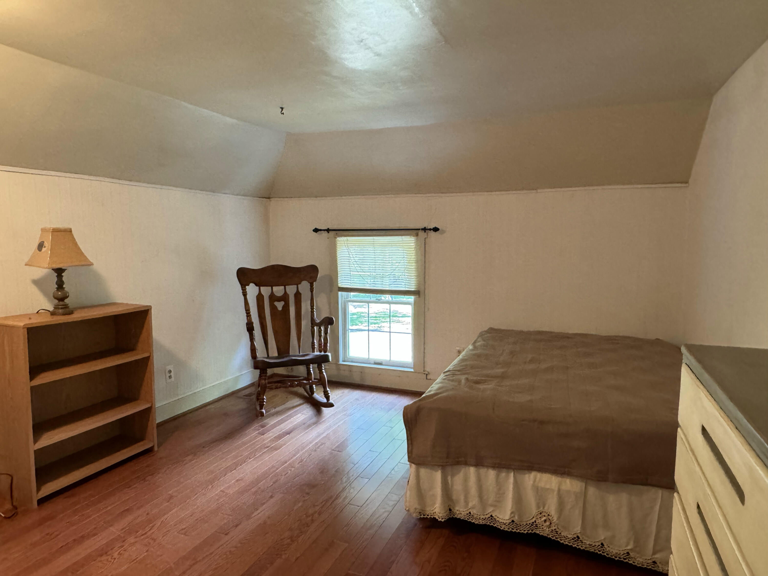6310 Shappie Road Clarkston, MI 48348 - Photo 23 of 32 Bedroom 4