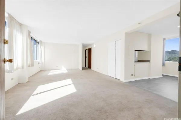 $2,795 | 3033 Ala Ilima Street, Unit 402, Honolulu, HI 96818